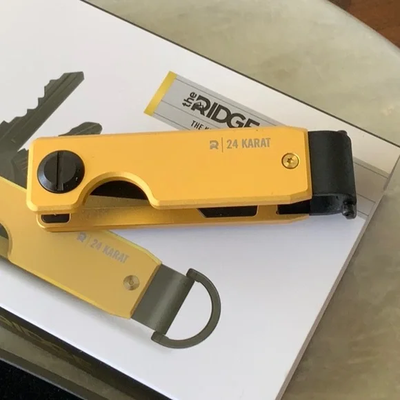 The Ridge 24 Karat Gold Key Case - Picture 7 of 11